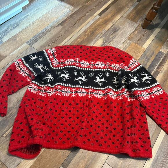 Red and black vintage Christmas Holiday | Grandma Sweater - Picture 6 of 6